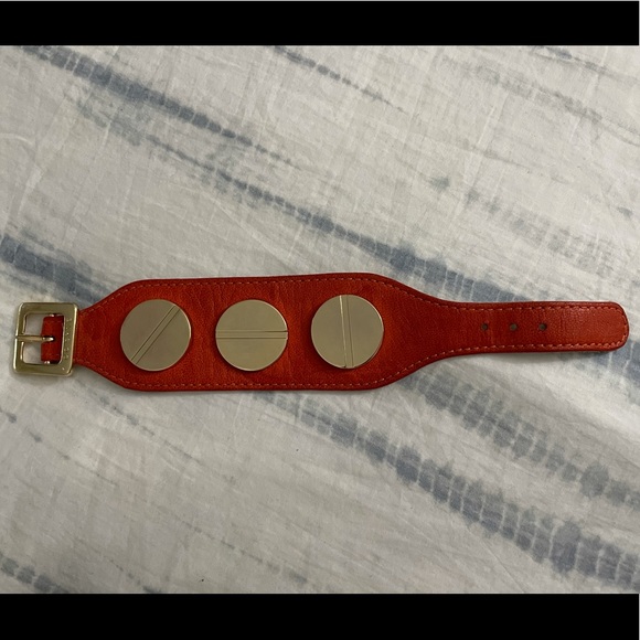 CC Skye Cuff - Picture 3 of 3